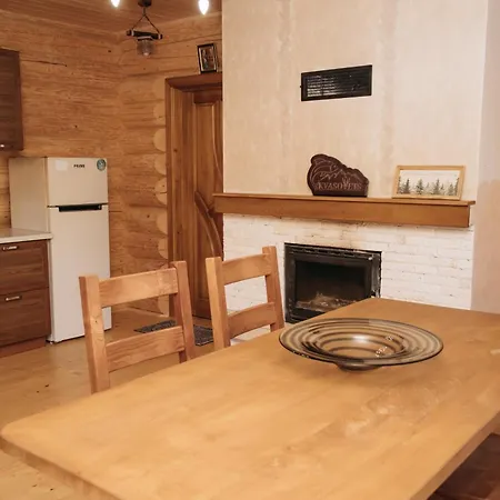 Apartment котеджне містечко Kvasovets