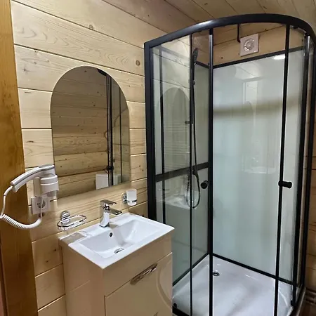 котеджне містечко Kvasovets *